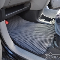 Автомобильные коврики EVA на Toyota Noah-Voxy I пр.руль (2001-2007)