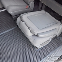 Коврики текстильные на Chrysler Town & Country V (2007->)