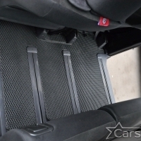 Двухслойные коврики EVA на Toyota Noah-Voxy II пр.руль (2007-2015) 2 ряд - без прохода