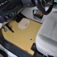 Автомобильные коврики EVA на Chrysler Town & Country V (2007->) 2 ряд: кресла 2+1 без прохода